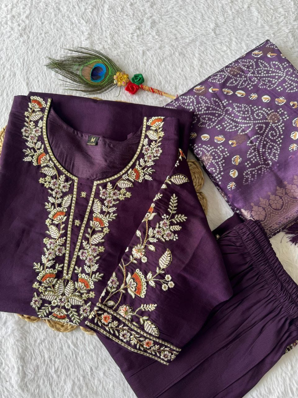 Kurti Pent Dupatta Set