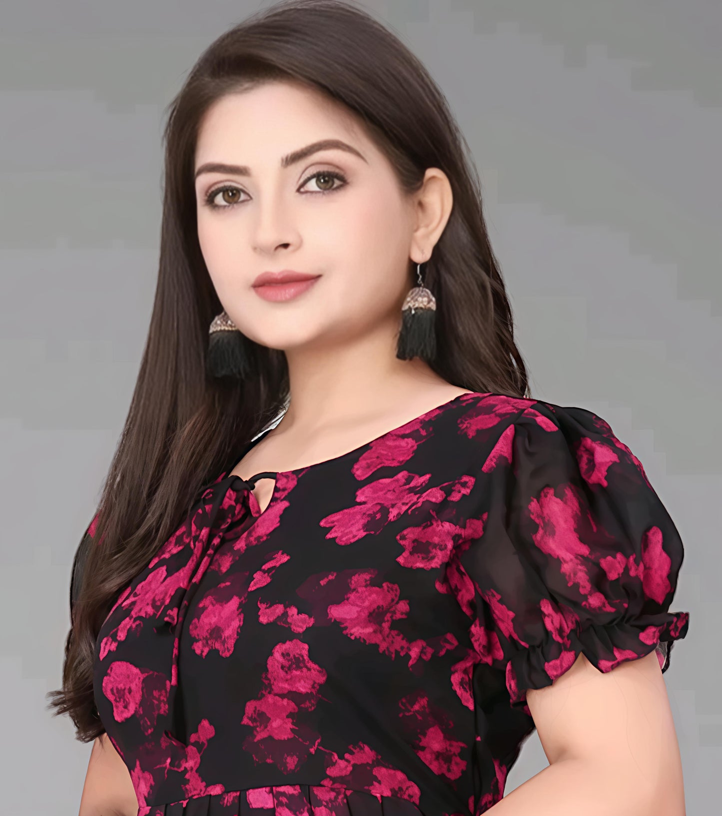 Black Maxi Dress with Pink Floral Print for Women" πΊπ€