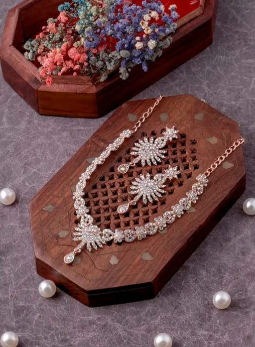 Alloy Stone Women's Jewellery Set